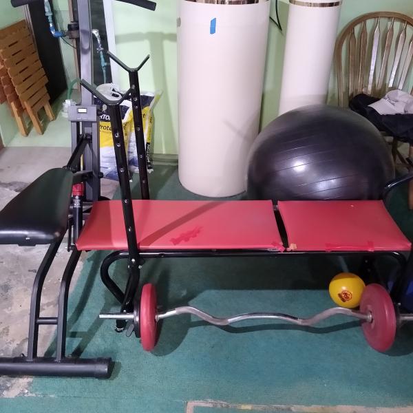 Photo of Weight lifting bench