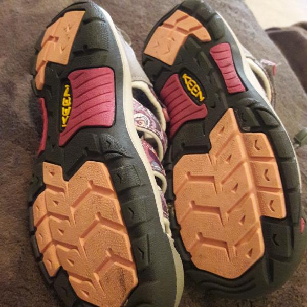 Photo of KEEN Shoes/Sandals for girls