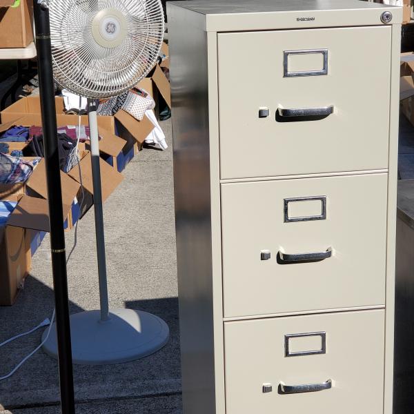 Photo of 4-Drawer Metal File Cabinet - Like New