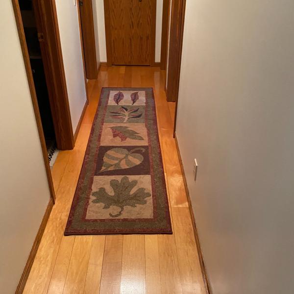 Photo of Five piece rug set