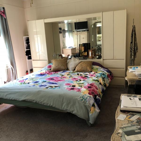 Photo of Bedroom Set
