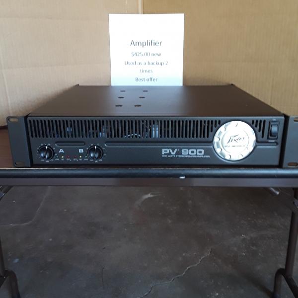 Photo of Peavey PV 900 Amplifier, Fostex FD-4 Multitracker, stained glass equipment