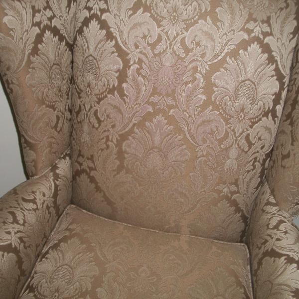 Photo of Quality living room sofa and chair