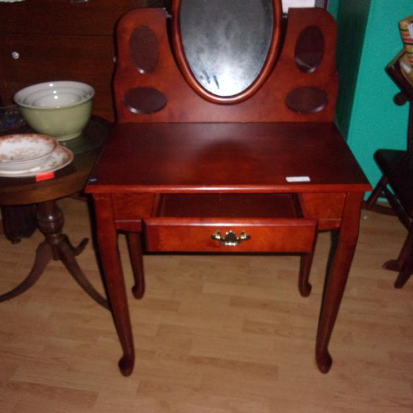 Photo of Dressing Tables 