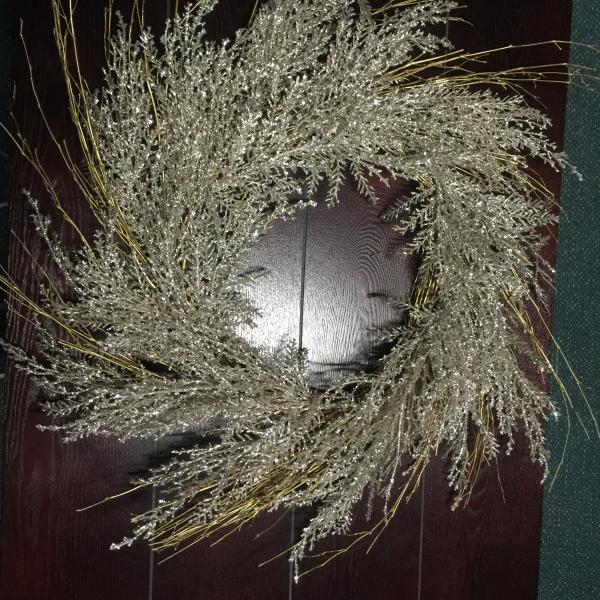 Photo of Shimmering wreath