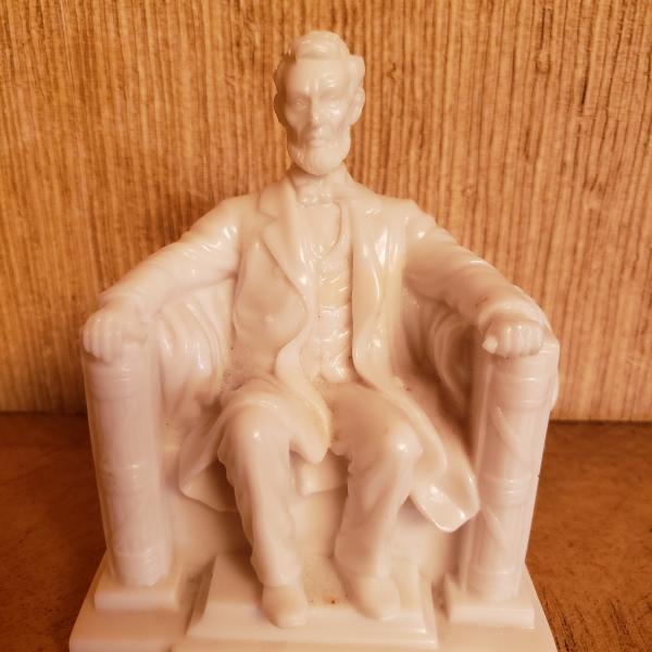 Photo of Vintage Cast Ivory Resin Abraham Lincoln Memorial Statue/Sculpture