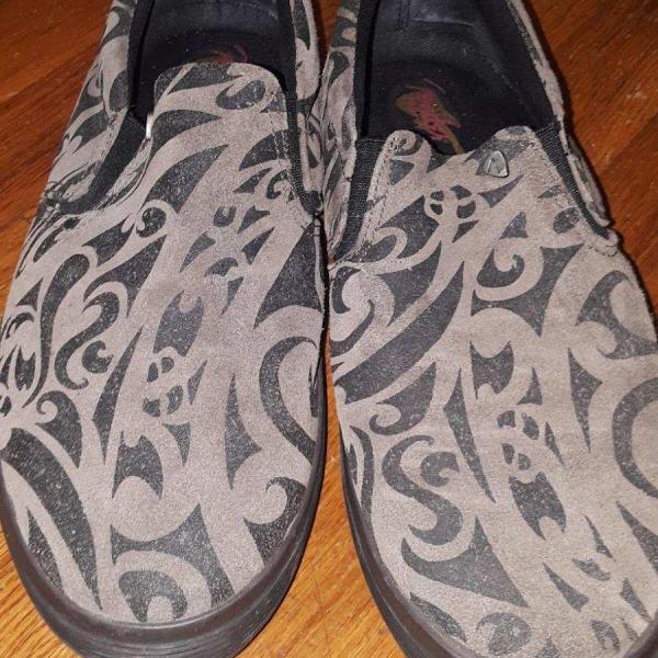 Photo of Men's shoes size 11