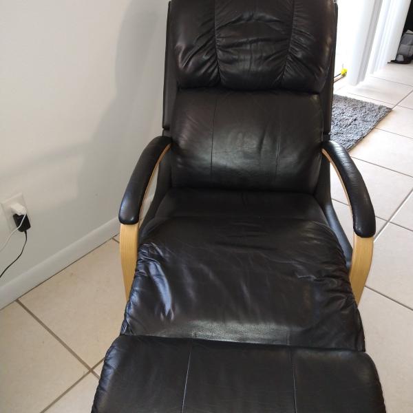 Photo of Lazy Boy real leather recliner.