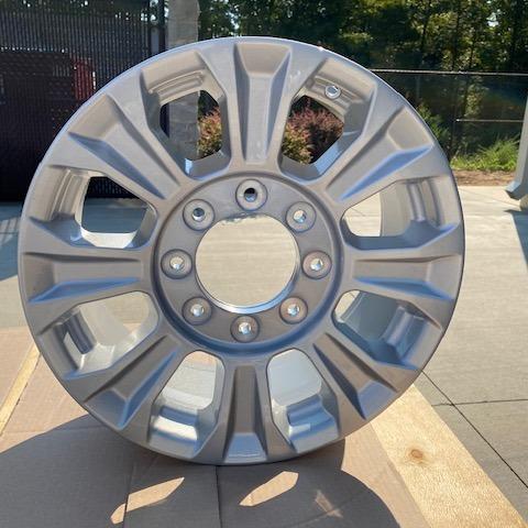 Photo of 18 inch Aluminum Wheels