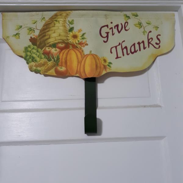 Photo of Give Thanks Flag Wreath Holder