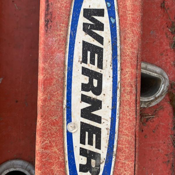 Photo of Werner extension ladder