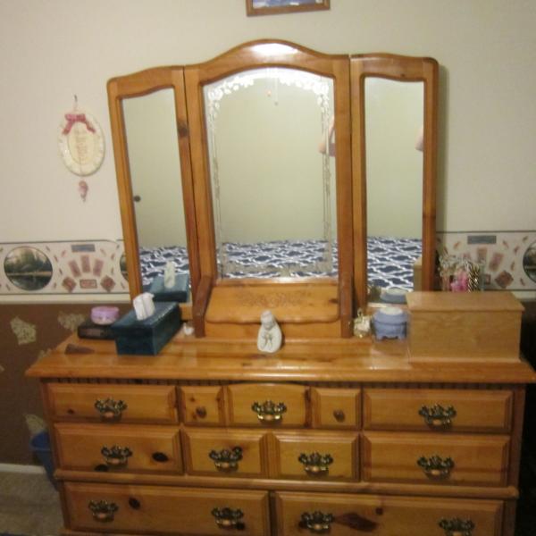 Photo of Moving Sale, Sat. 11/13/21, 29825 Vail Brook Dr., Temecula, CA 92591