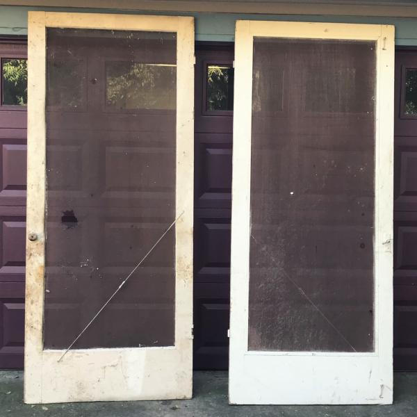 Photo of Antique 7' screen doors.