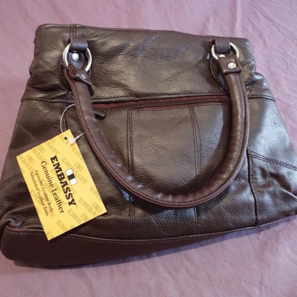 Photo of Ladies leather purse - new with tags!