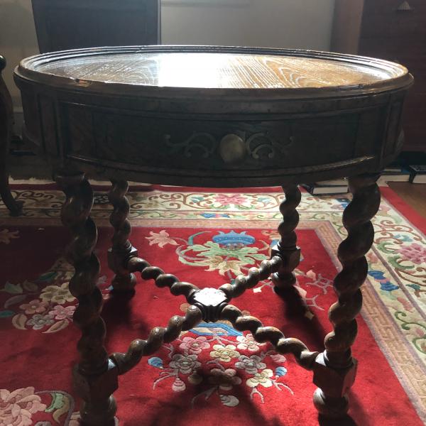 Photo of Round side table 