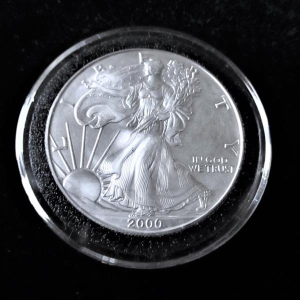 Photo of U.S. 2000 Silver Eagle 1 oz. Uncirculated Coin