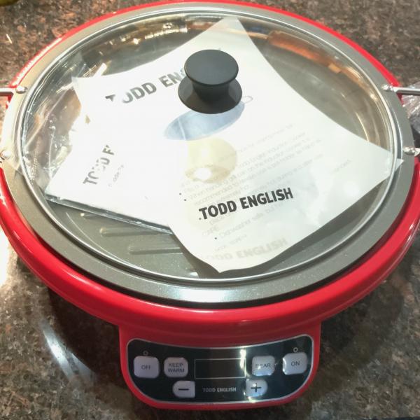 Photo of Todd English 1800W 14” Ceramic Nonstick Induction Grilling Station