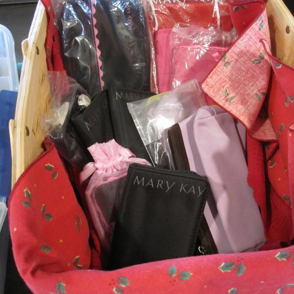 Photo of Vintage Mary Kay Gift Bags
