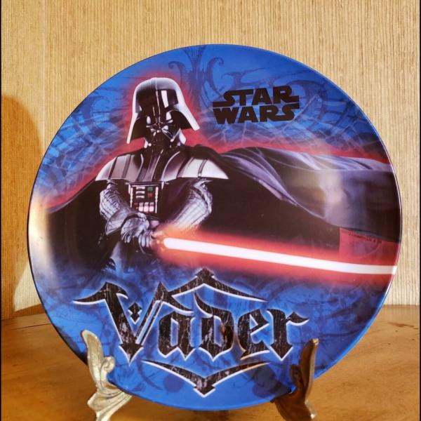 Photo of Star Wars Darth Vader 8" Kids Plastic Plate by Zak! Designs