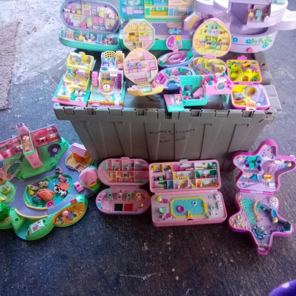 Photo of Polly pocket sets forsale