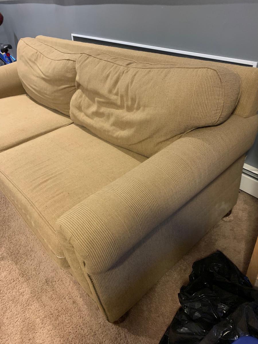 Photo 2 of Full size sofa