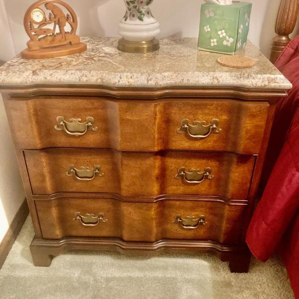 Photo of Henredon marble top side / accent table