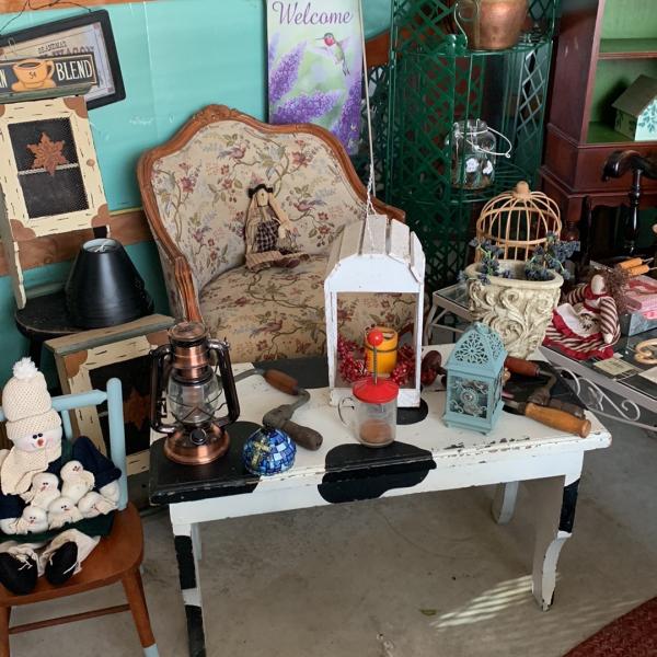 Photo of Decor and furniture for sale reasonable! Moving out 