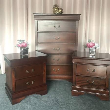 Photo of Dresser and two matching Nightstands