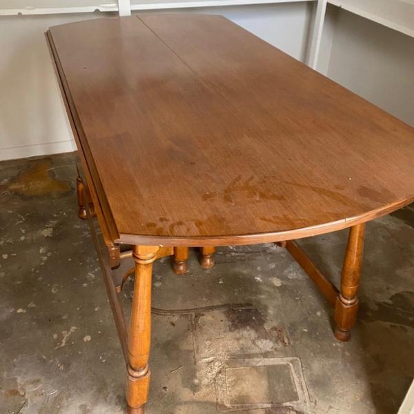 Photo of Drop leaf table