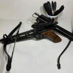 Lot Of Handheld Crossbows - Barnett Tridant