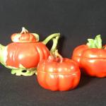 Lot 213: Royal Bayreuth Bavaria Porcelain Tomato Teapot and Covered Dishes