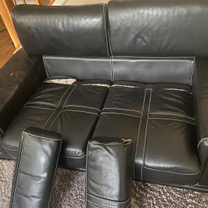Photo of 100% genuine leather sofa