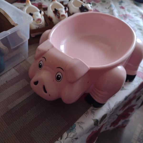 Photo of Pig candy dish
