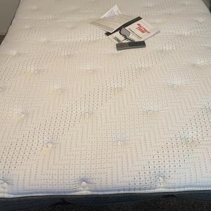 Photo of adjustable bed
