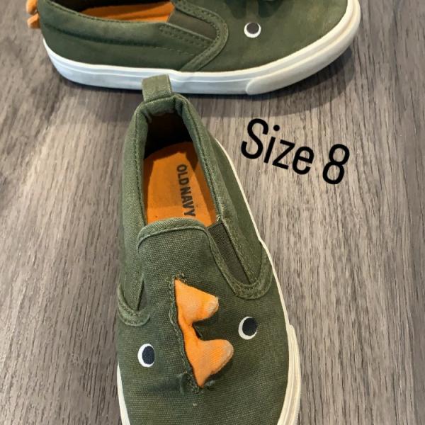 Photo of Toddler Boy Slipon Shoes size 8