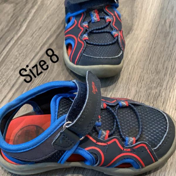 Photo of Toddler Boy Summer Sneakers Size 8