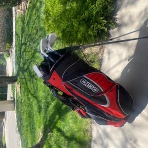 Photo of Golf bag & Cleveland Irons