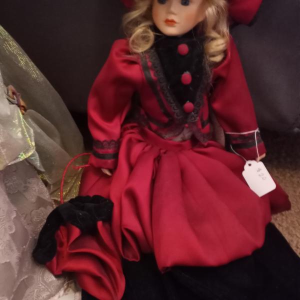 Photo of Vintage doll lot