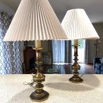 LOT 140  PAIR OF VINAGE BRASS TABLE LAMPS