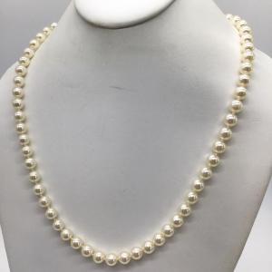 Photo of Vintage Costume Necklace