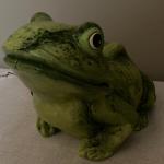 Holiday Fair Big Eyed green frog coin bank OSL 1972 Japan
