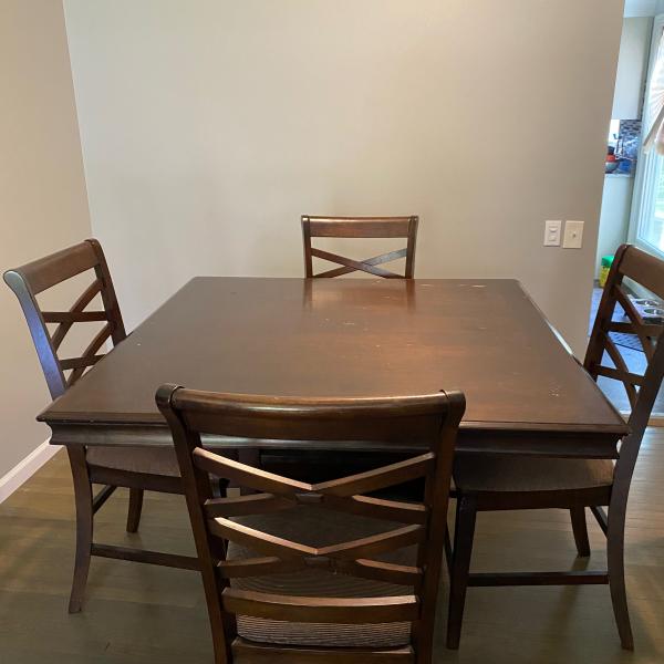 Photo of Dinning room table 