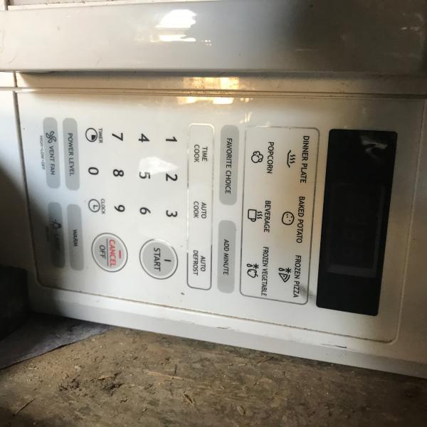 Photo of Microwave built in with mounting bracket
