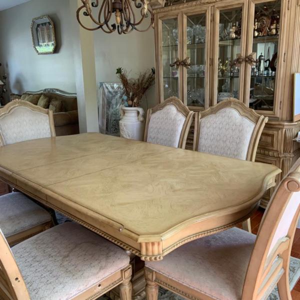 Photo of Dining room set