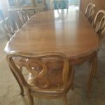 Thomasville Dining Room Table, 6 chairs, 3 leafs 