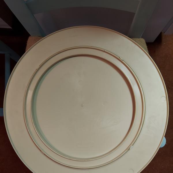 Photo of Vintage Rubbermaid 16 Inch Lazy Susan