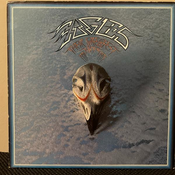 Photo of EAGLES Their Greatest Hits Take it Easy LP Vinyl 7E 1052