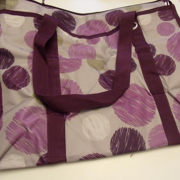 Photo of Thirty One Bags and Totes