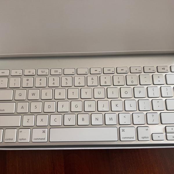 Photo of Apple wireless keyboard