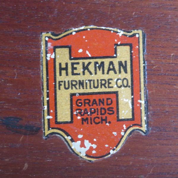 Photo of Hekman Spinet Desk